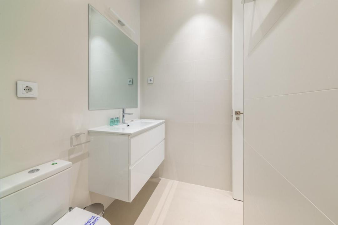 2 Bedrooms 2 Bathrooms Furnished - Delicias - Modern- Mintystay Madrid Exterior photo