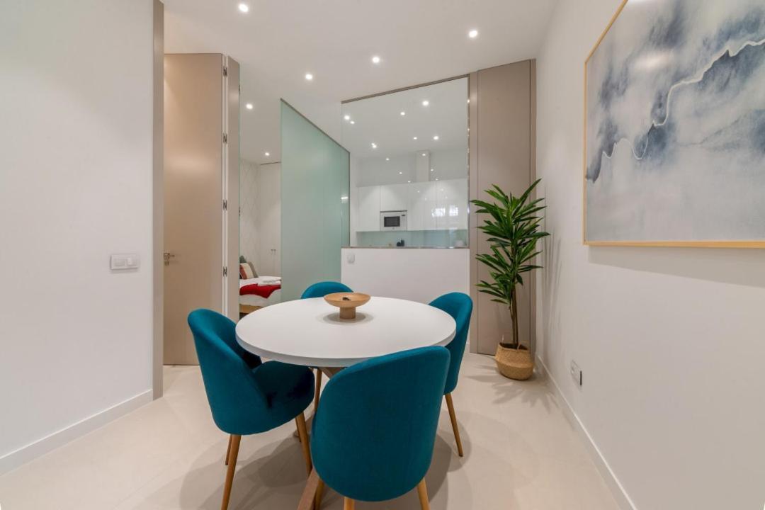 2 Bedrooms 2 Bathrooms Furnished - Delicias - Modern- Mintystay Madrid Exterior photo